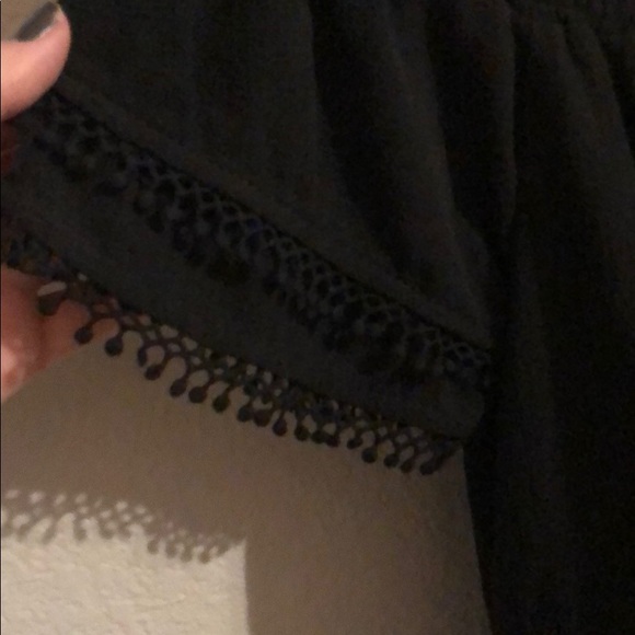 Black off the shoulder dress - Picture 2 of 4